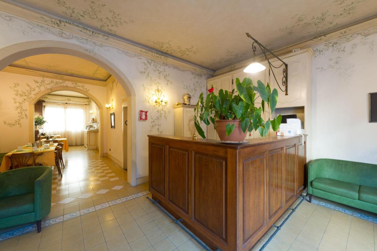 Hotel Moderno Pisa Luaran gambar