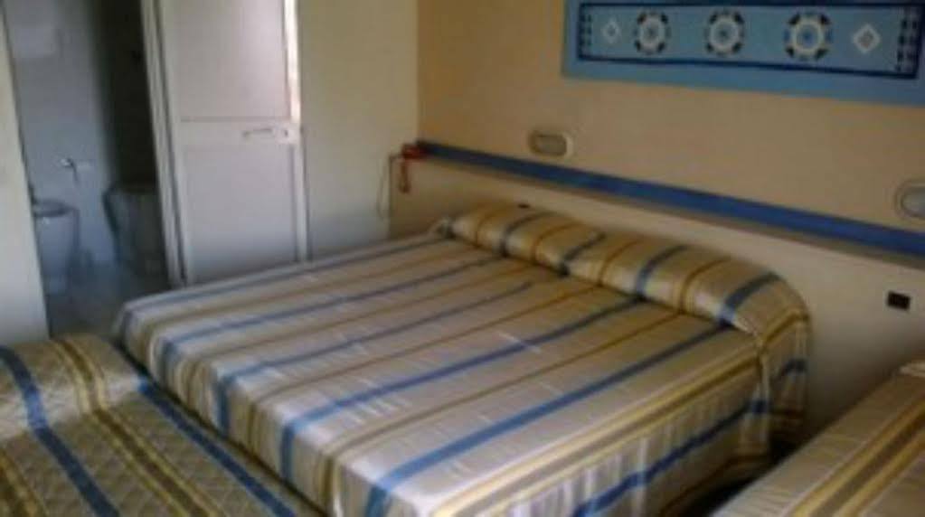 Hotel Moderno Pisa Luaran gambar
