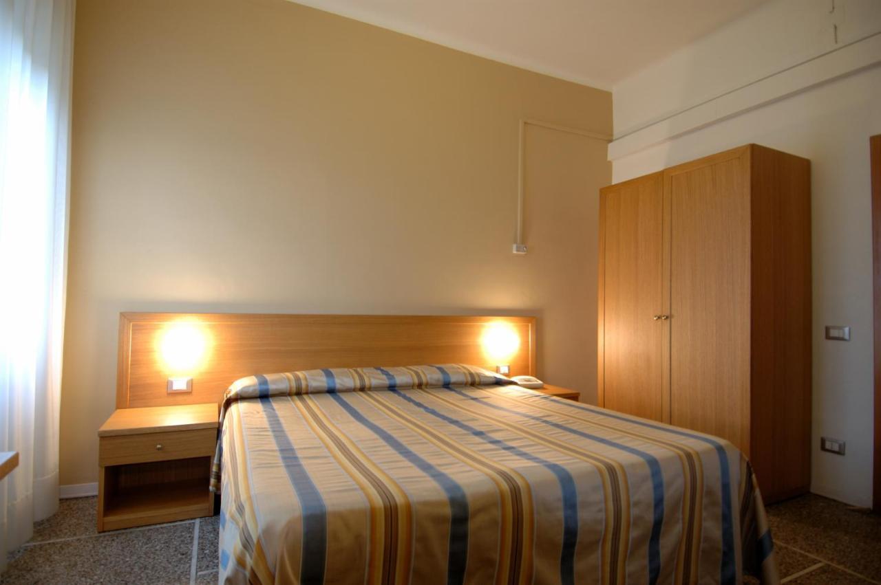 Hotel Moderno Pisa Bilik gambar